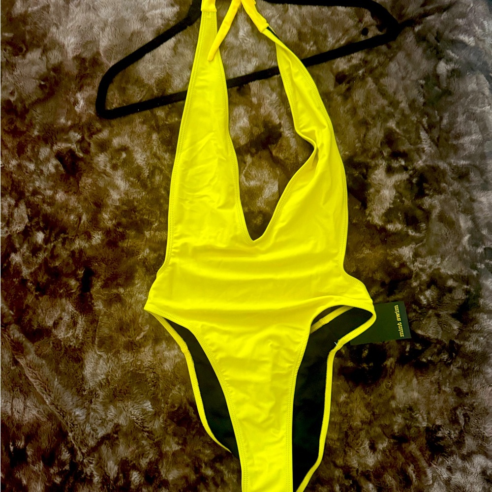 Never Worn! Excellent condition!